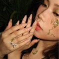 ATouchofGold-ErsaNailsPressOnNails_03