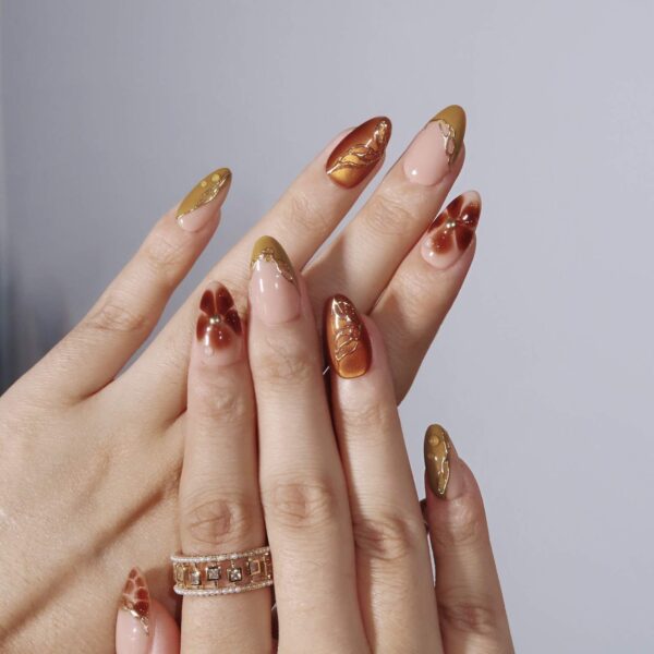 AmberBloom-ErsaNailsPressOnNails_2 AmberBloom-ErsaNailsPressOnNails_2