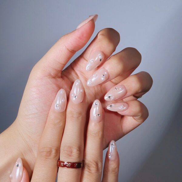 AuroraPearls-ErsaNailsPressOnNails_3 AuroraPearls-ErsaNailsPressOnNails_3
