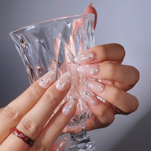 AuroraPearls-ErsaNailsPressOnNails_5 AuroraPearls-ErsaNailsPressOnNails_5