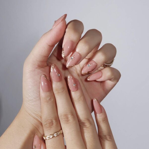 Aurora_sTouch-ErsaNailsPressOnNails_3 Aurora_sTouch-ErsaNailsPressOnNails_3