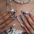 BadGirl-ErsaNailsPressOnNails_04_c0570f22-c2ec-4e8c-835e-95bfbd1bb33a