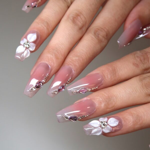 Blushed_Lily_-_ErsaNails_PressOnNails_1_f68b38d4-8217-4635-8095-c5df6133bac3 Blushed_Lily_-_ErsaNails_PressOnNails_1_f68b38d4-8217-4635-8095-c5df6133bac3