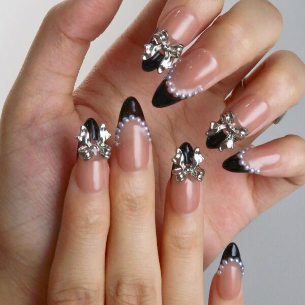 BreakfastatTiffany_s-ErsaNailsPressOnNails_2 BreakfastatTiffany_s-ErsaNailsPressOnNails_2