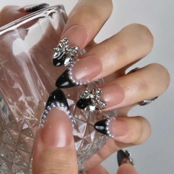 BreakfastatTiffany_s-ErsaNailsPressOnNails_4 BreakfastatTiffany_s-ErsaNailsPressOnNails_4