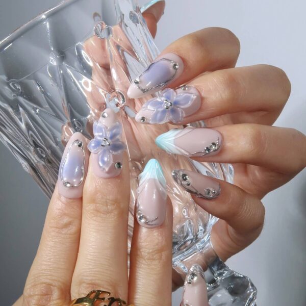 CeruleanBloom-ErsaNailsPressOnNails_4 CeruleanBloom-ErsaNailsPressOnNails_4