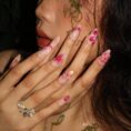 CharmingPetal-ErsaNailsPressOnNails_03