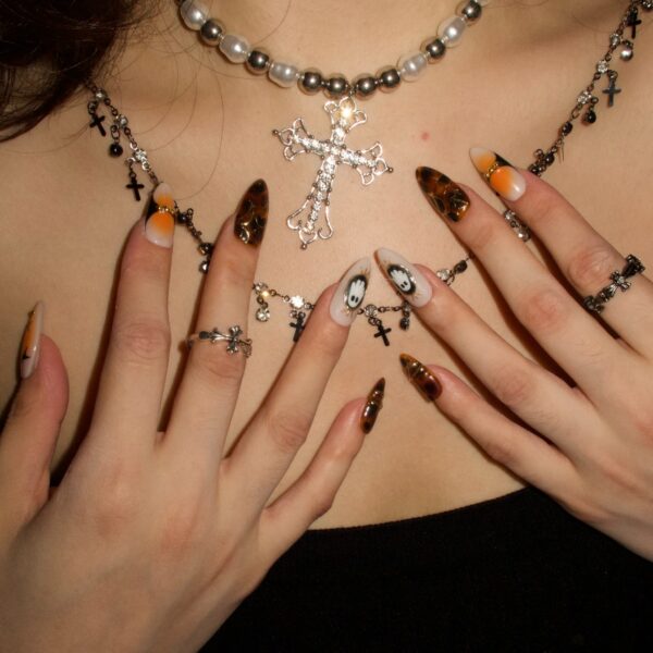 Coming_Near_-_ErsaNails_PressOnNails_01 Coming_Near_-_ErsaNails_PressOnNails_01