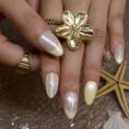 Creamy_Hush_-_ErsaNails_PressOnNails_04
