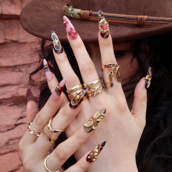WildFlame-ErsaNailsPressOnNails_03 WildFlame-ErsaNailsPressOnNails_03