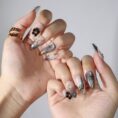 Yinyang-ErsaNailsPressOnNails_5